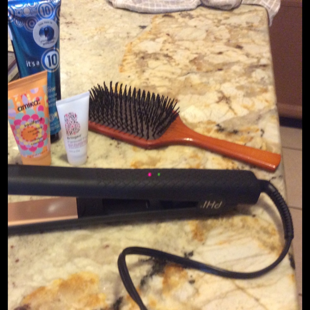 Hair straightener- PHI